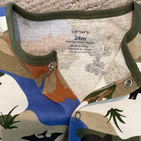 Dino one piece - Picture 2 of 3